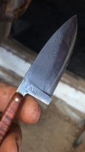 shop knife detail